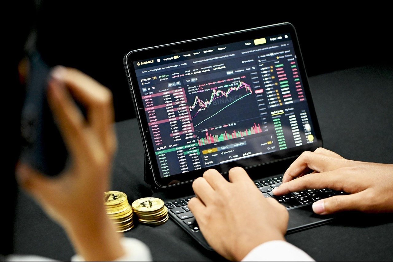 Benefits of Using Overcollateralized Crypto Lending Platforms